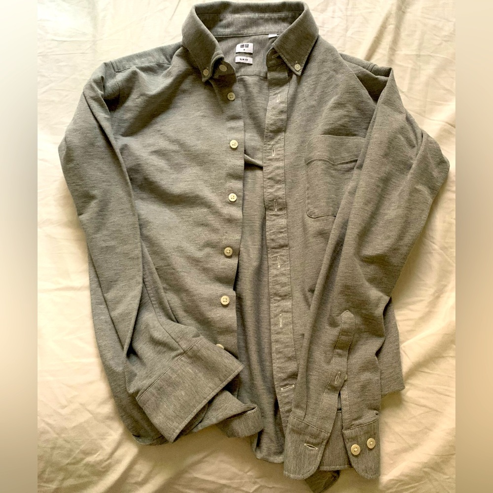 Barely worn Uniqlo size S